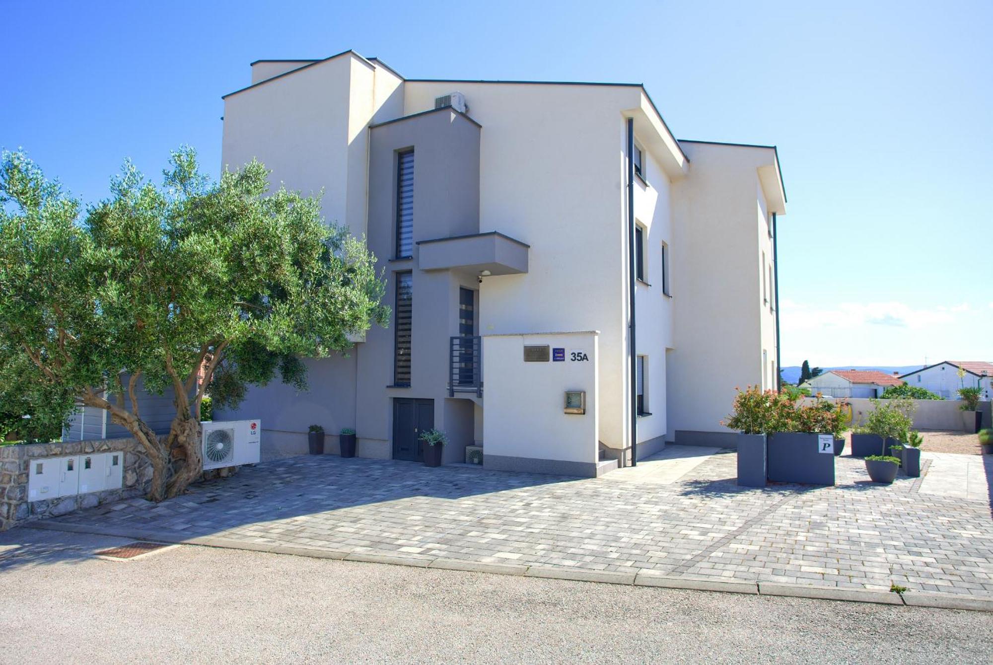 Apartment Sara クルク エクステリア 写真